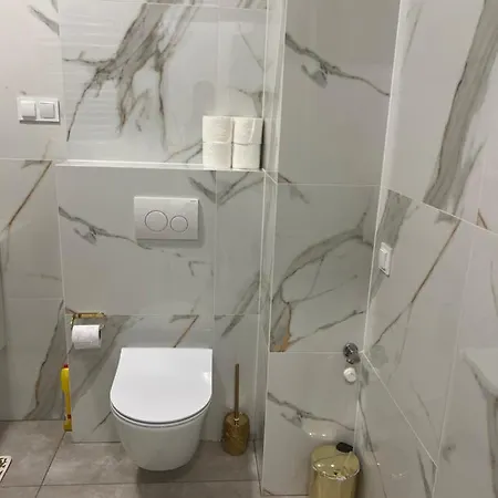 Hotel Apartament Iza Chmielna 3